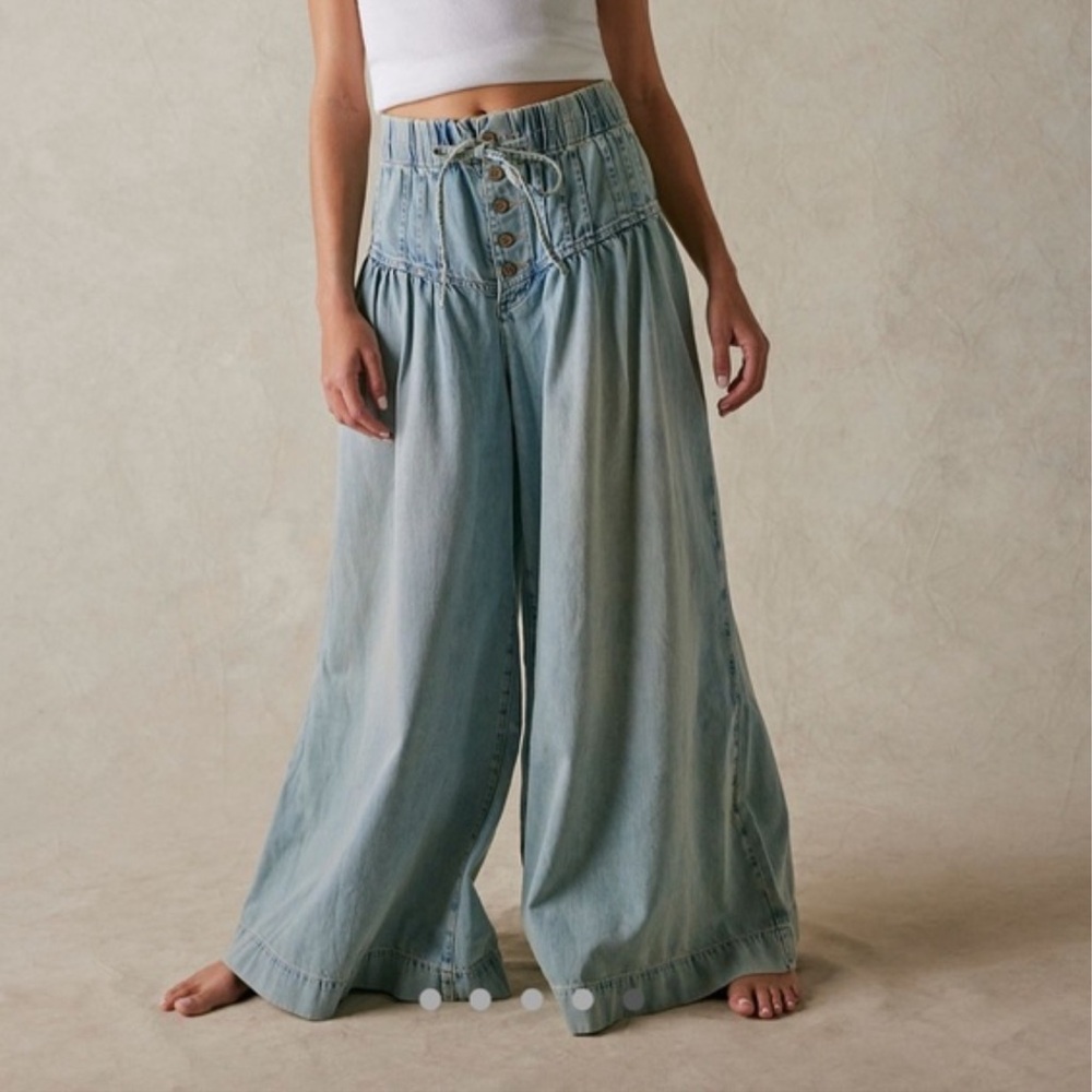 We The Free Light Blue Flare & Wide Leg Jeans